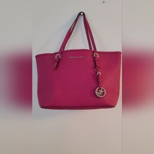 Michael Kors Leather Medium Tote Bag - Pink